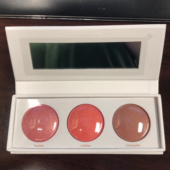 Realher - Picture 2 of 2